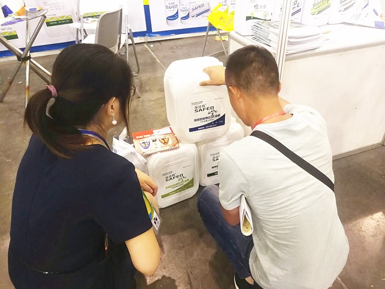四川成都中國西部創(chuàng)新農(nóng)業(yè)博覽會—夫沃施用實力征服市場！